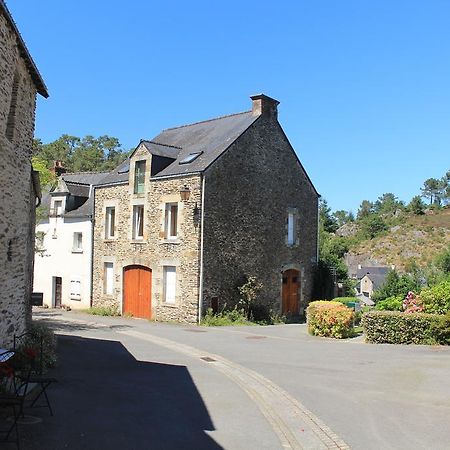 Villa "Number 26" Town House Rochefort-en-Terre Esterno foto