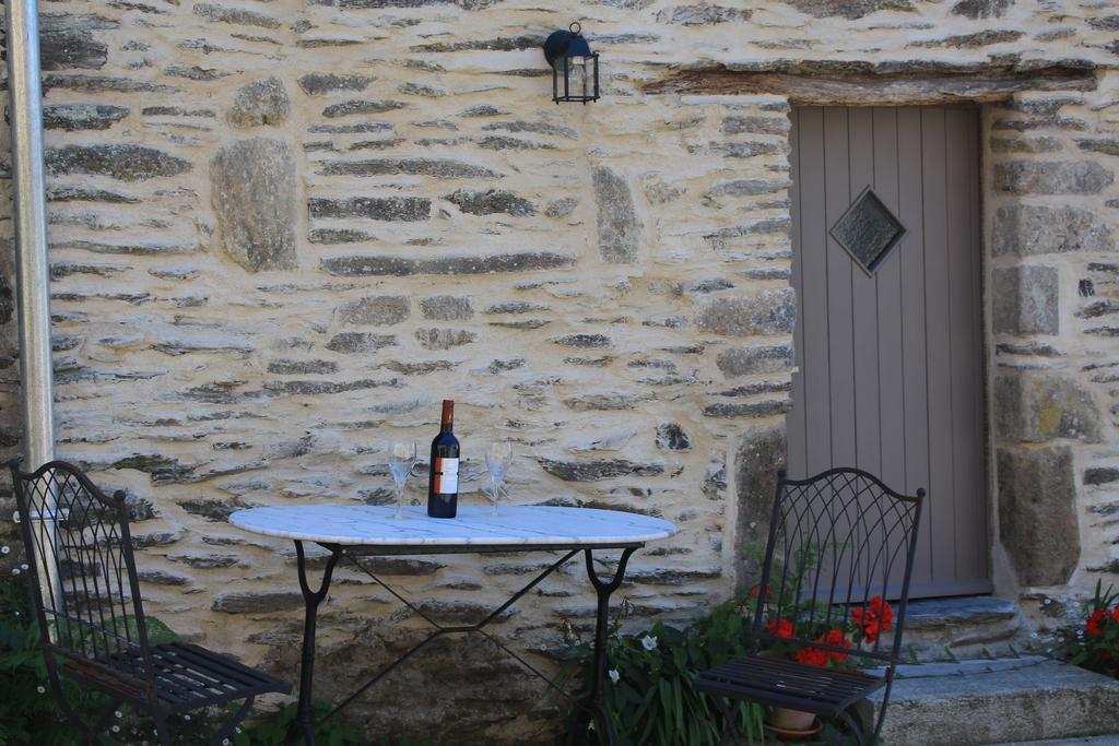 Villa "Number 26" Town House Rochefort-en-Terre Esterno foto
