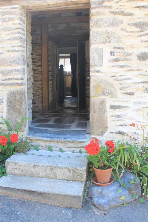 Villa "Number 26" Town House Rochefort-en-Terre Esterno foto