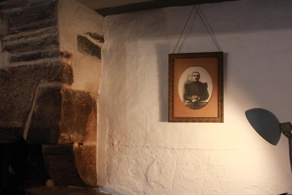 Villa "Number 26" Town House Rochefort-en-Terre Esterno foto