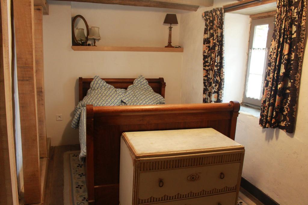 Villa "Number 26" Town House Rochefort-en-Terre Esterno foto