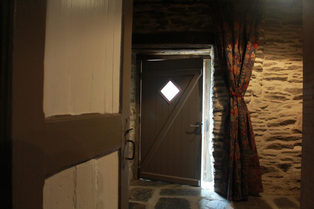 Villa "Number 26" Town House Rochefort-en-Terre Esterno foto